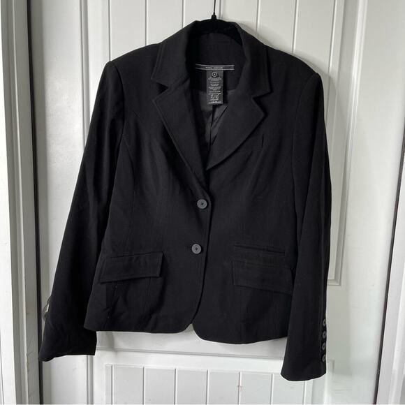 Noel Asmar Jackets & Blazers - Noel Asmar two buttons blazer jacket‎ size medium career office